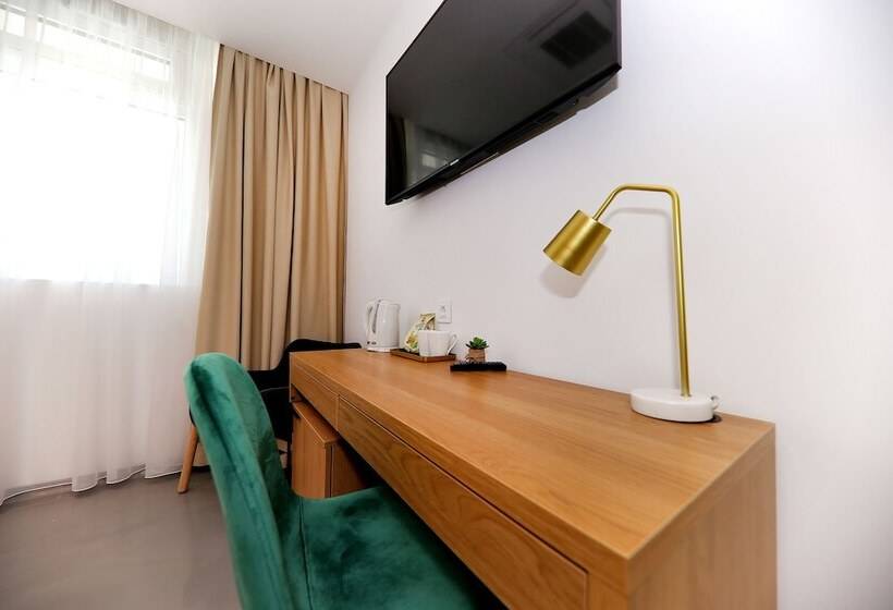 بنسيون White Rooms Zadar 345