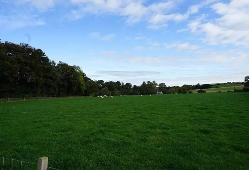 Shepherd S Hut @ Westcote