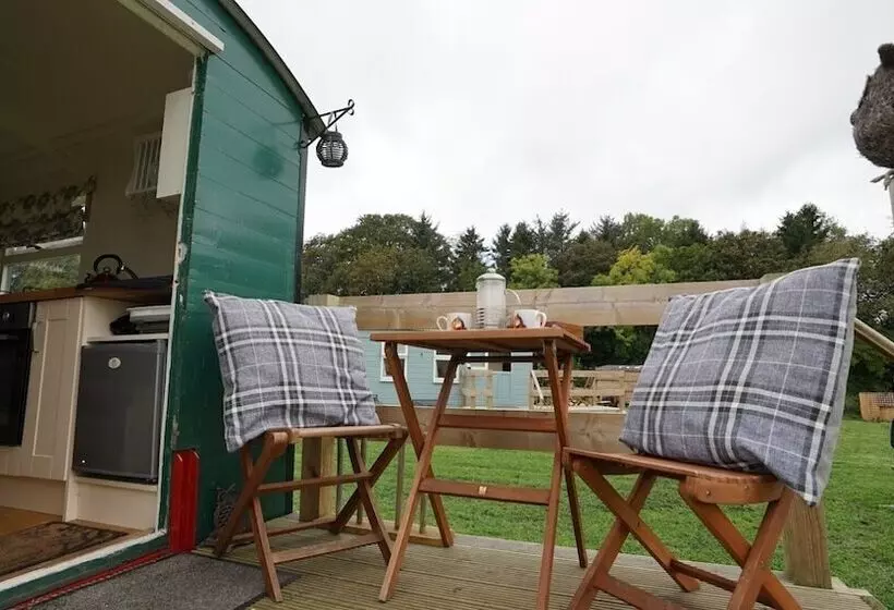 Shepherd S Hut @ Westcote