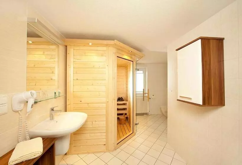 Ferienhotel Bernstein