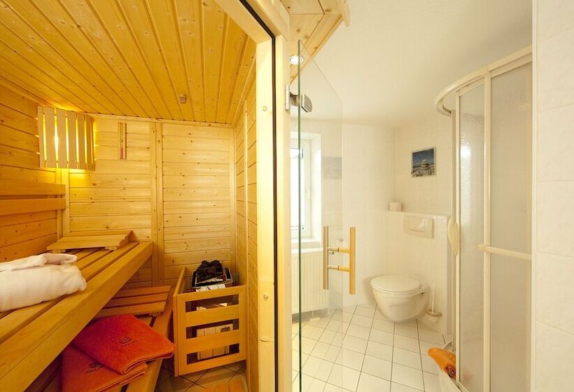 Ferienhotel Bernstein