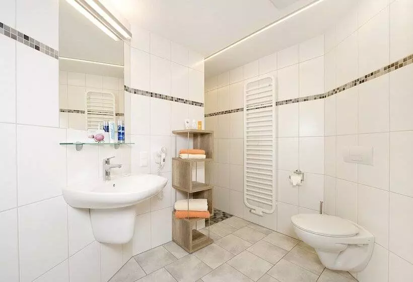 Ferienhotel Bernstein