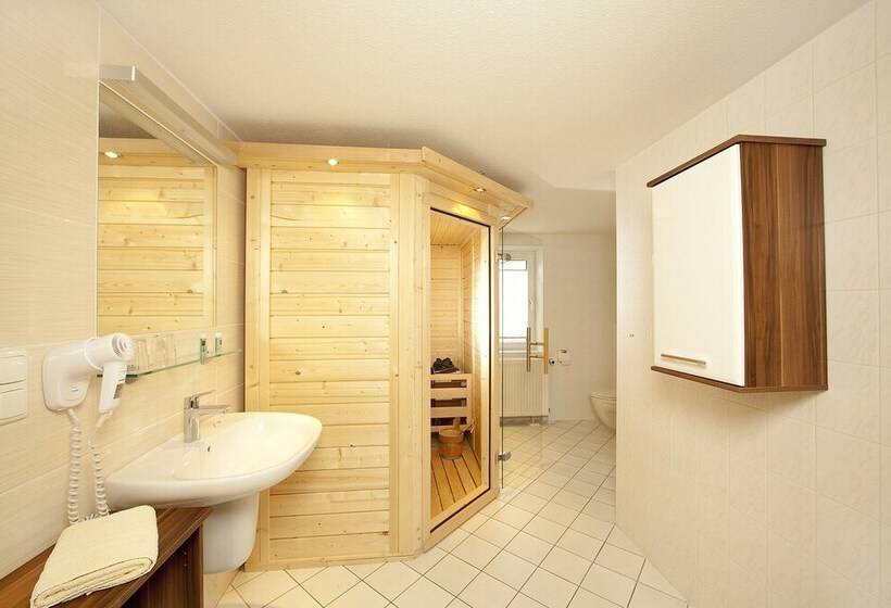 Ferienhotel Bernstein