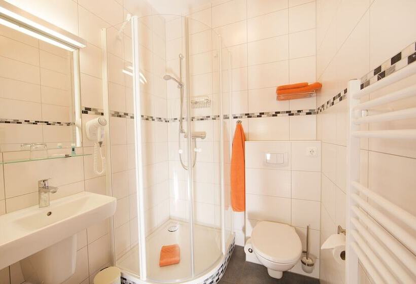 Ferienhotel Bernstein