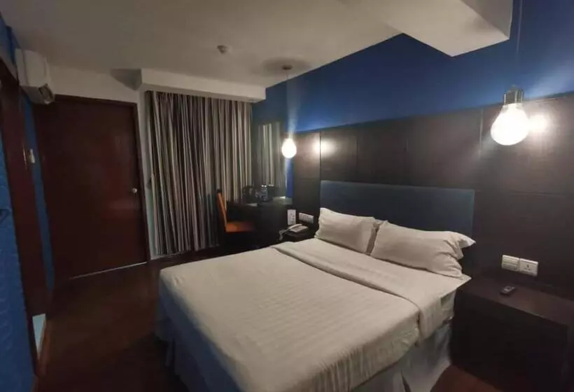 2 Inn 1 Boutique Hotel & Spa