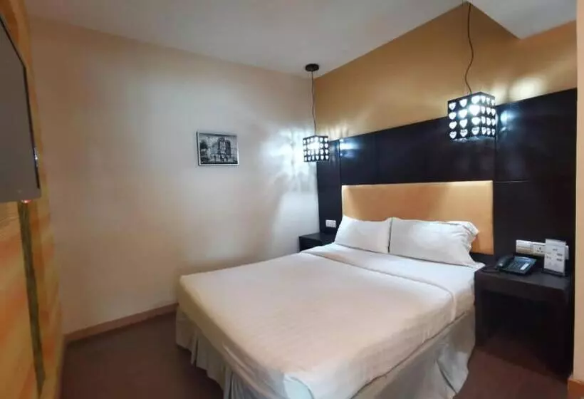 2 Inn 1 Boutique Hotel & Spa