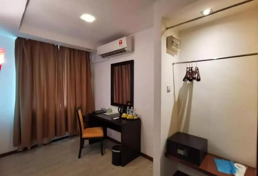 2 Inn 1 Boutique Hotel & Spa