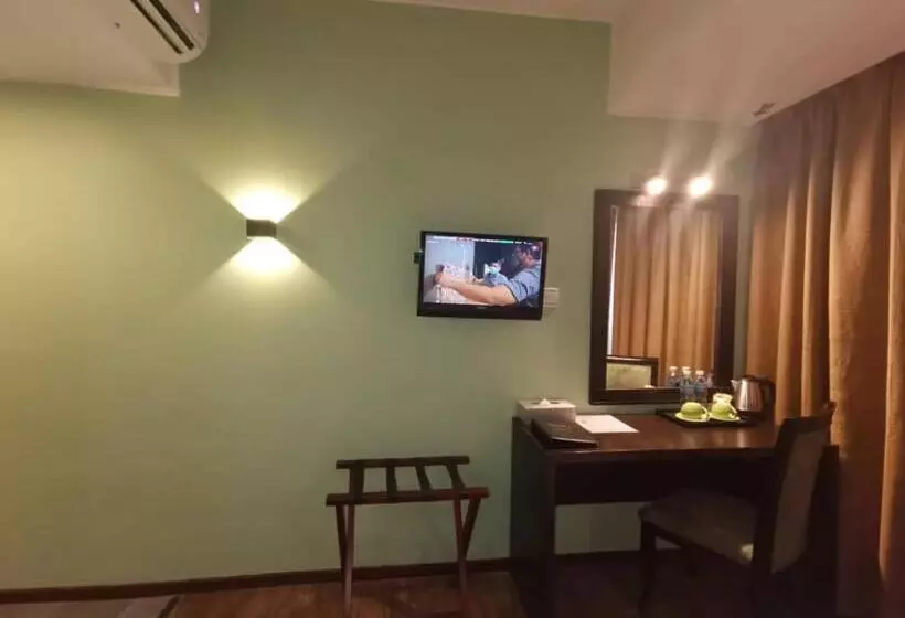 2 Inn 1 Boutique Hotel & Spa