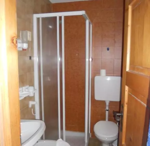 Отель Affittacamere Baita Betulla