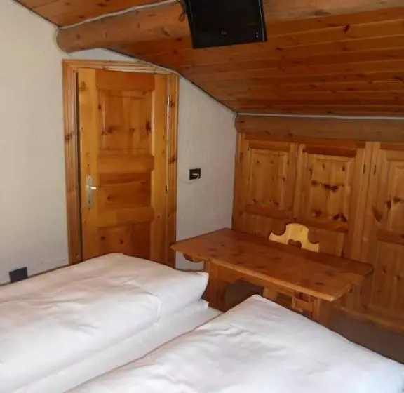 Отель Affittacamere Baita Betulla