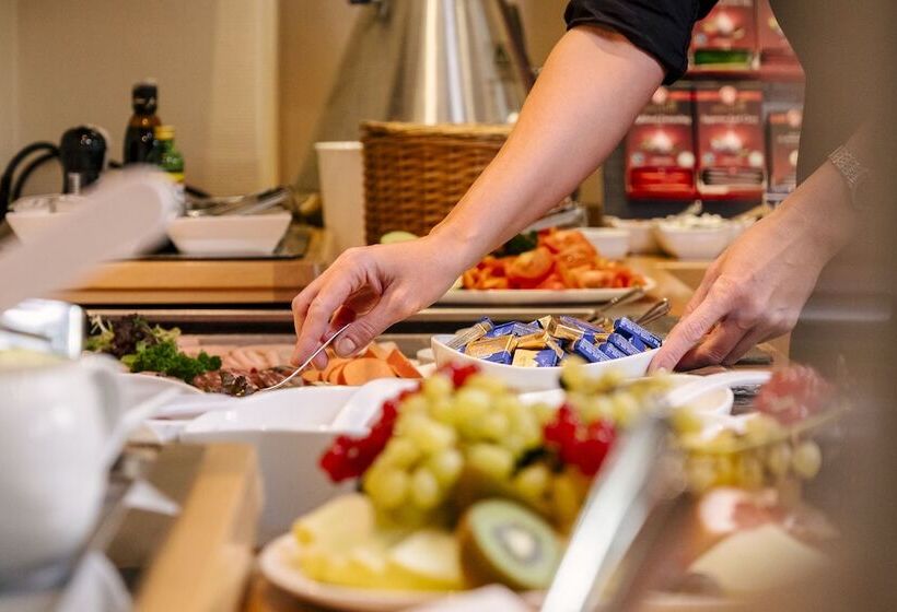 فندق Am Jungfernstieg