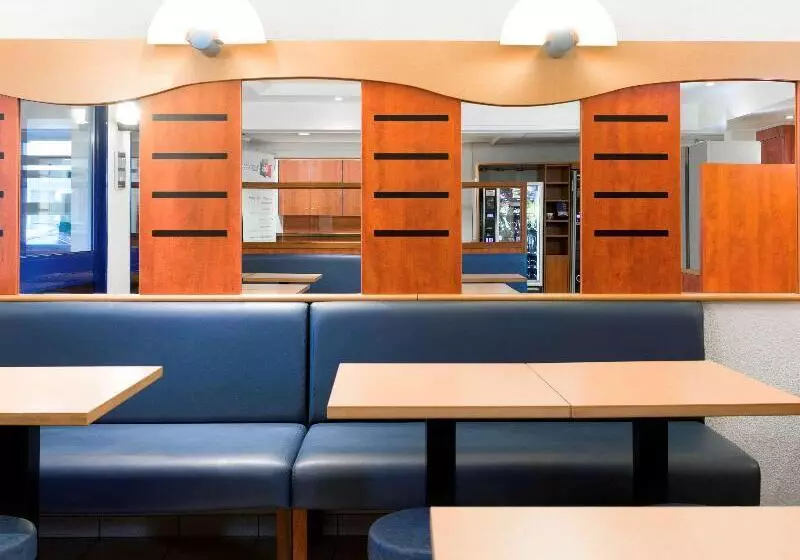 B&b Hotel Liège Rocourt