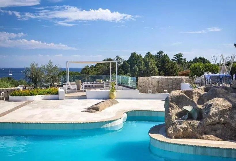فندق Grand Relais Dei Nuraghi