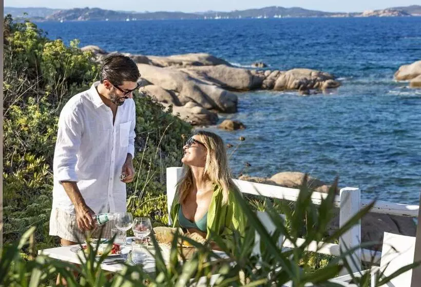 فندق Grand Relais Dei Nuraghi