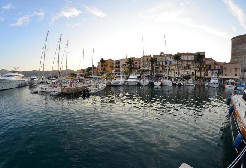 هتل Hôtel Méditerranée