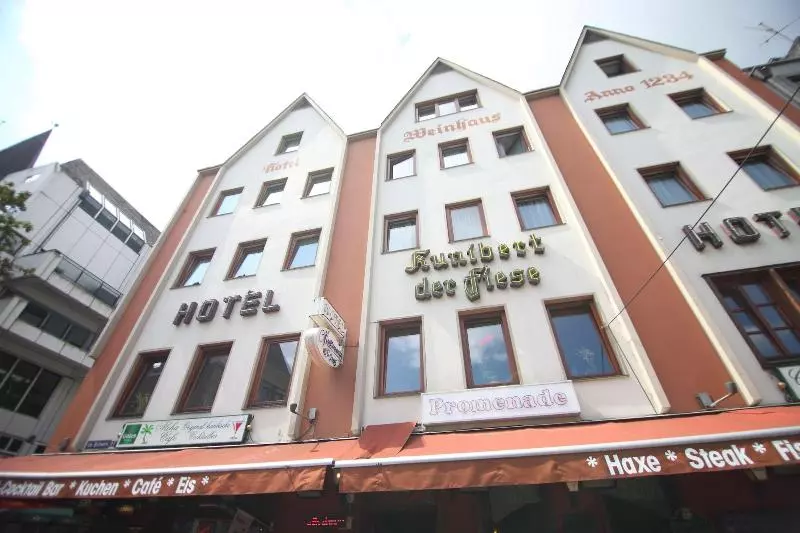 Отель Kunibert Der Fiese Superior