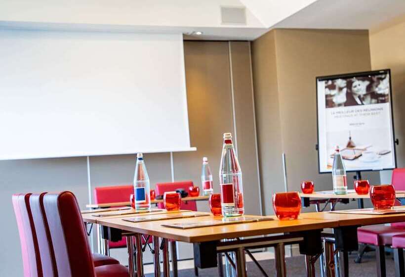 هتل Mercure Villefranche Sur Saône