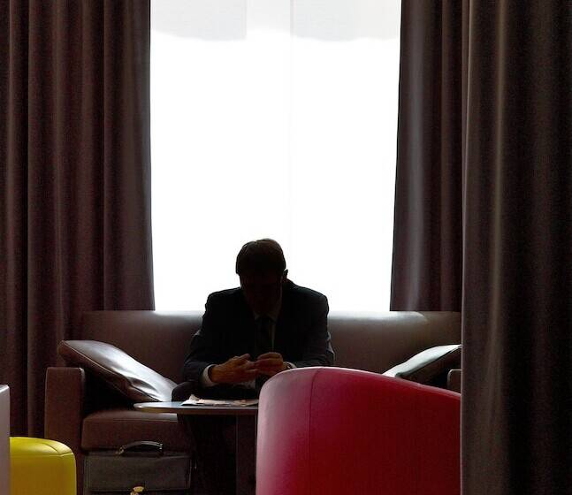 هتل Mercure Villefranche Sur Saône