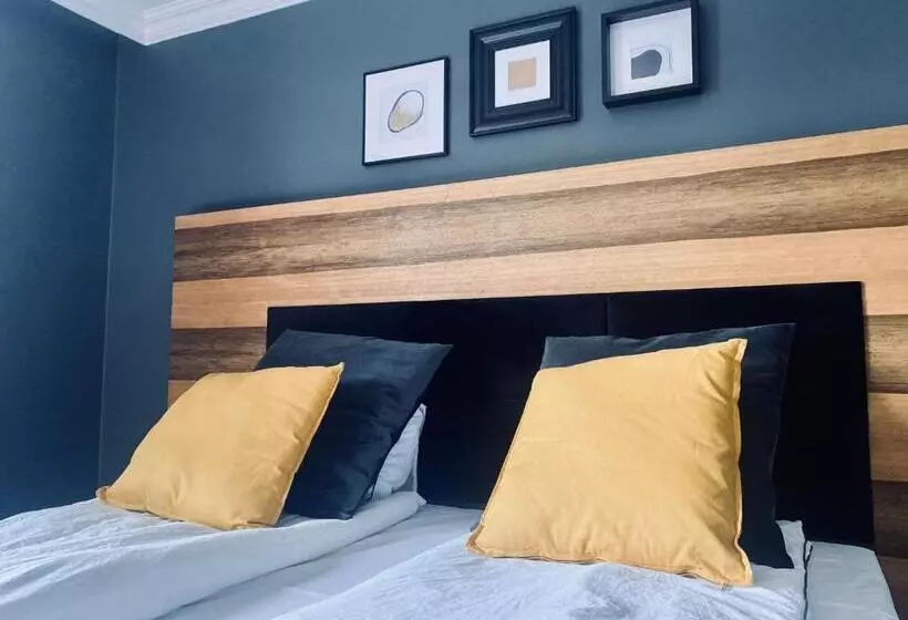 هتل Natura Residence Business & Spa