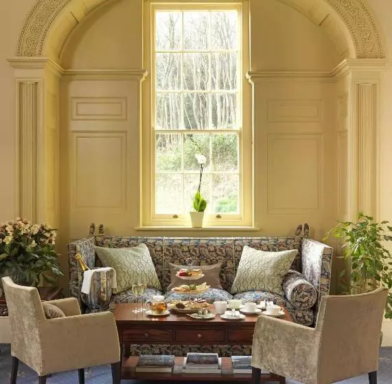 Hotelli Plas Nanteos Mansion