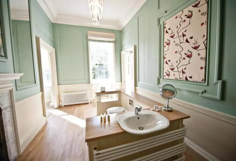 Hotelli Plas Nanteos Mansion