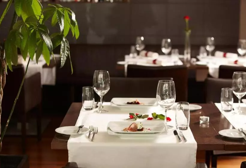 هتل Restaurant Rössli