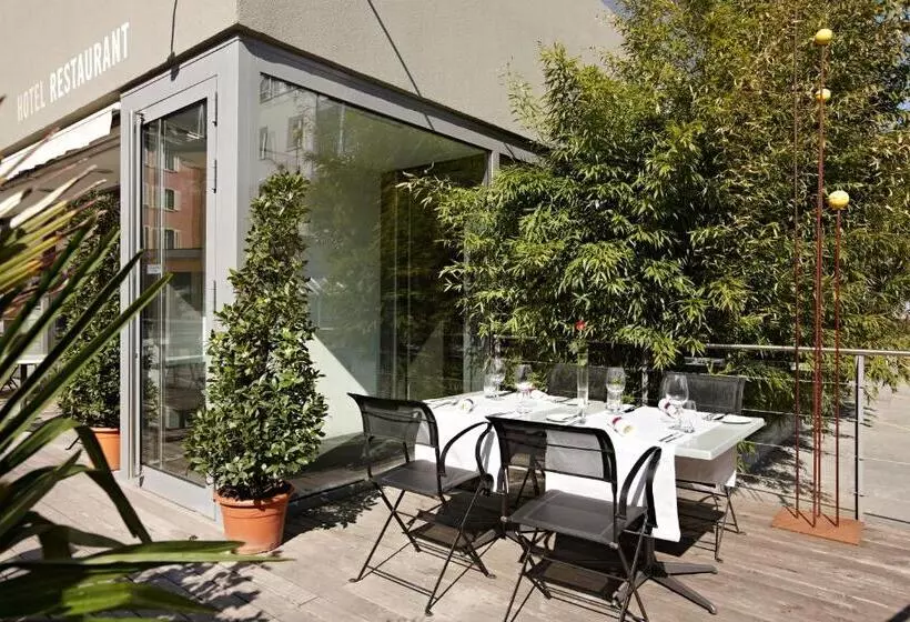 هتل Restaurant Rössli