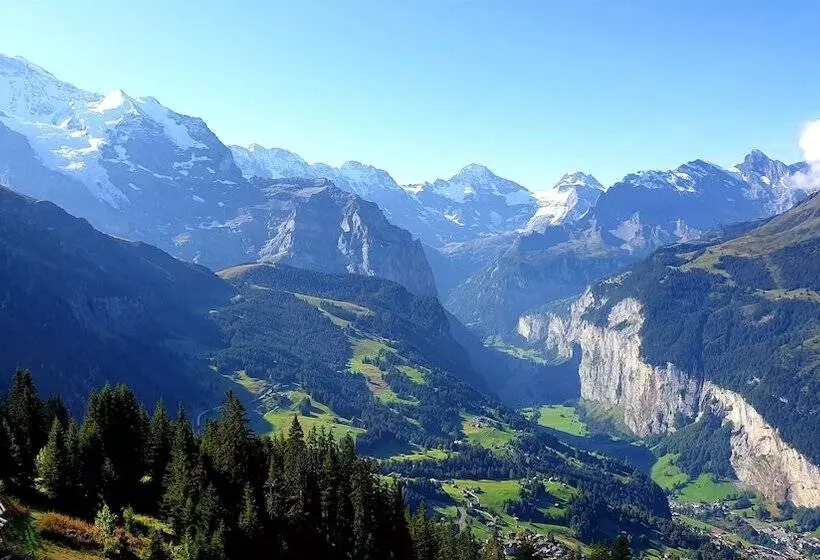 בית מלון כפרי Schonegg