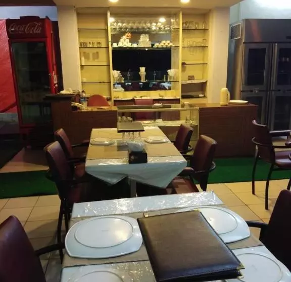 Hotel Sunrise Hill Resort