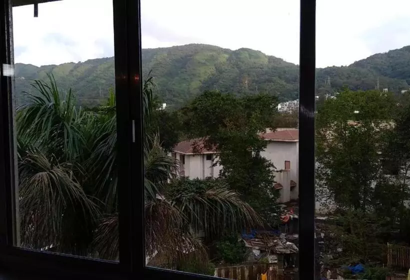 Hotel Sunrise Hill Resort