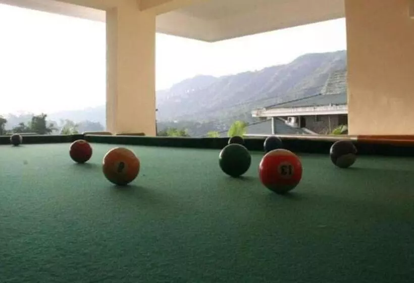 Hotel Sunrise Hill Resort