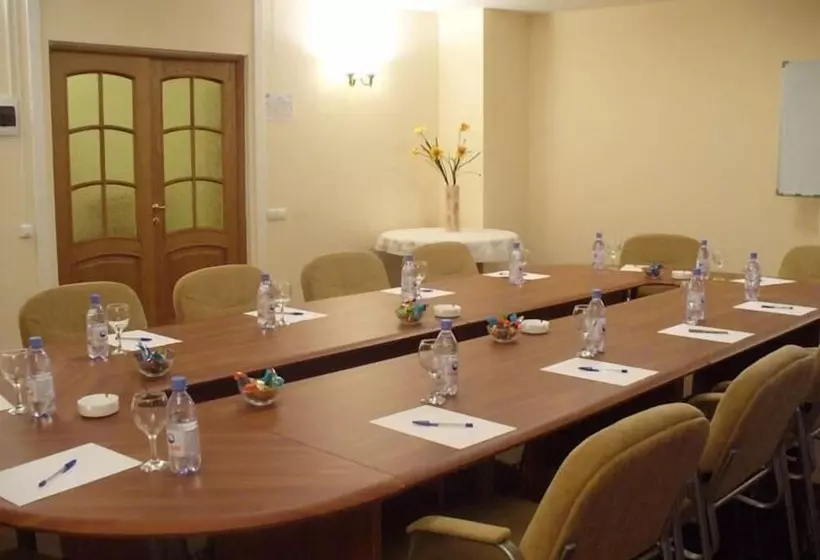 هتل Victoria Palace