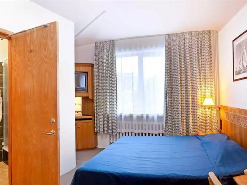 هتل Waksman Sport