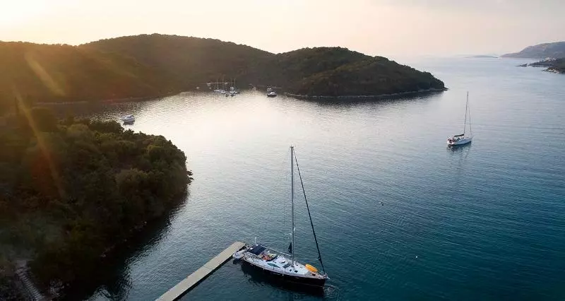 Karvouno Beach Luxury Villas