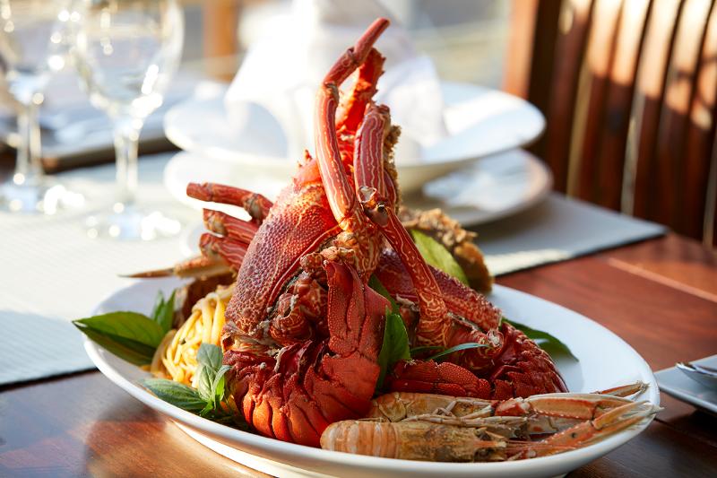 Karvouno Beach Luxury Villas