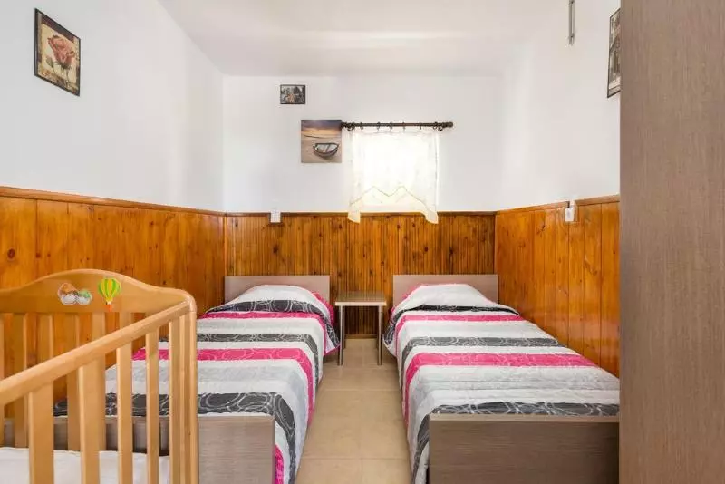 Stegna House