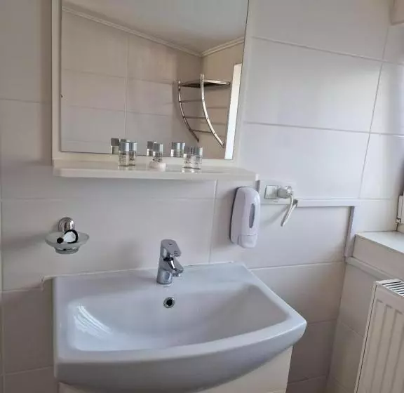 Aamiaismajoitus (B&B) Stay Inn Rediu