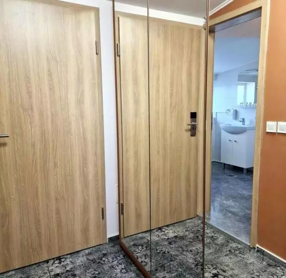 Aamiaismajoitus (B&B) Stay Inn Rediu