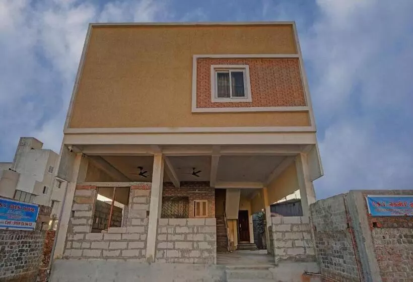 Super Hotel O Vsv Guest House