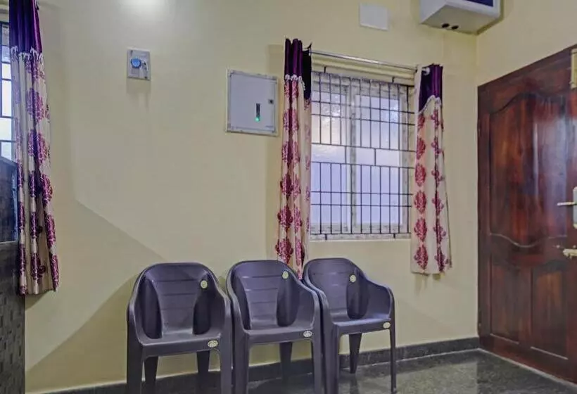 Super Hotel O Vsv Guest House