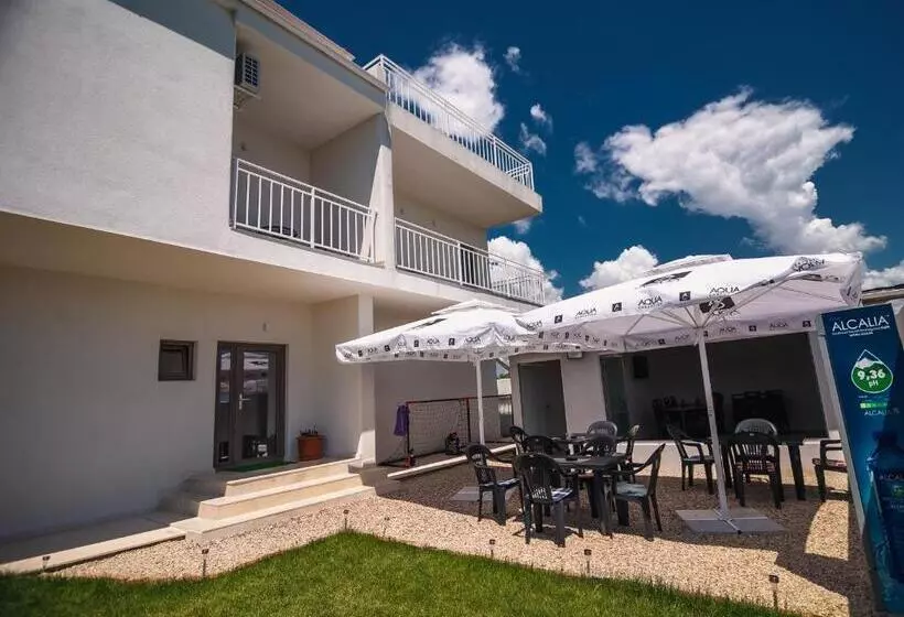 Pensió Casa Adiman