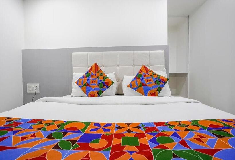 בית מלון כפרי Fabexpress Park Residency Nr Mumbai International Airport