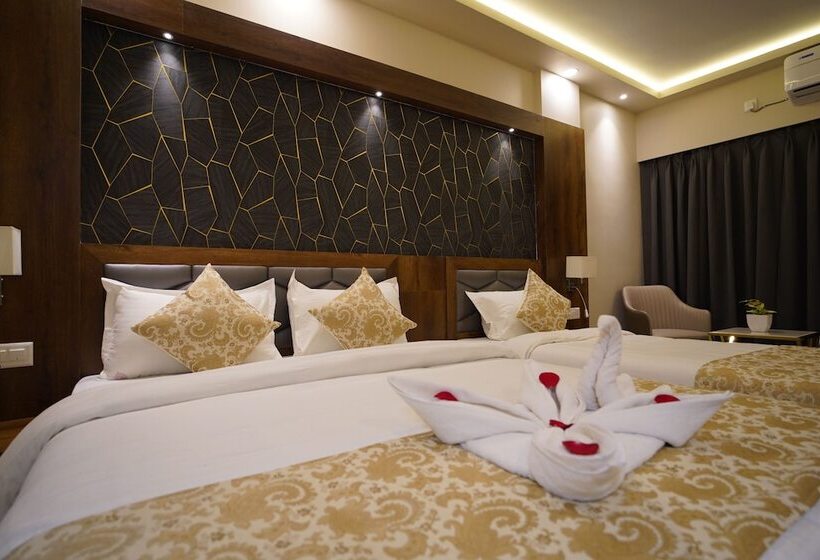 בית מלון כפרי The Adventure Luxury