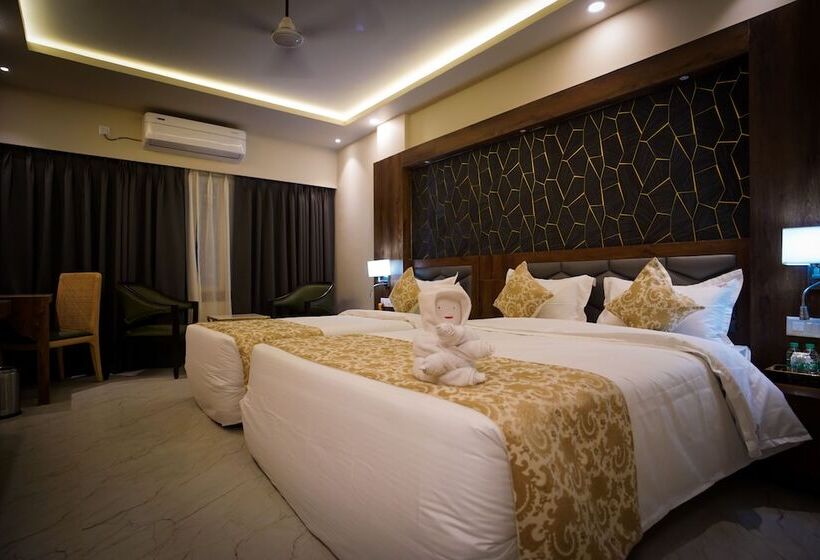 בית מלון כפרי The Adventure Luxury