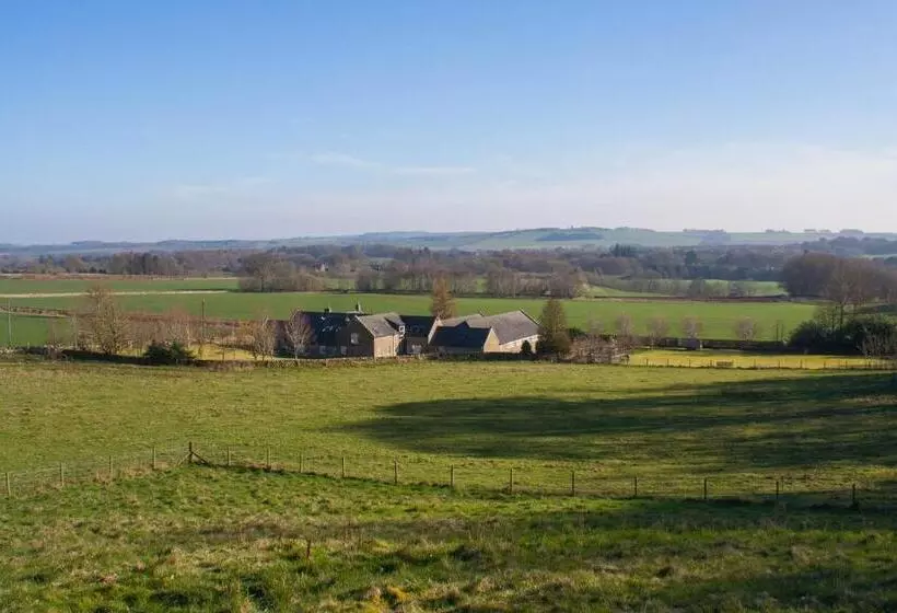Home Farm B&b   Sunflower Room