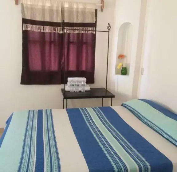 هتل Loreto La Regional