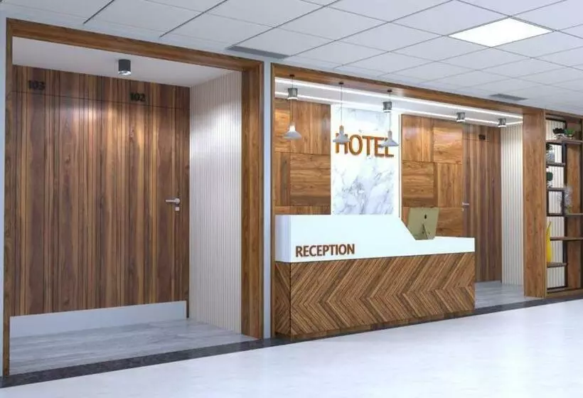 Hôtel Tapovan