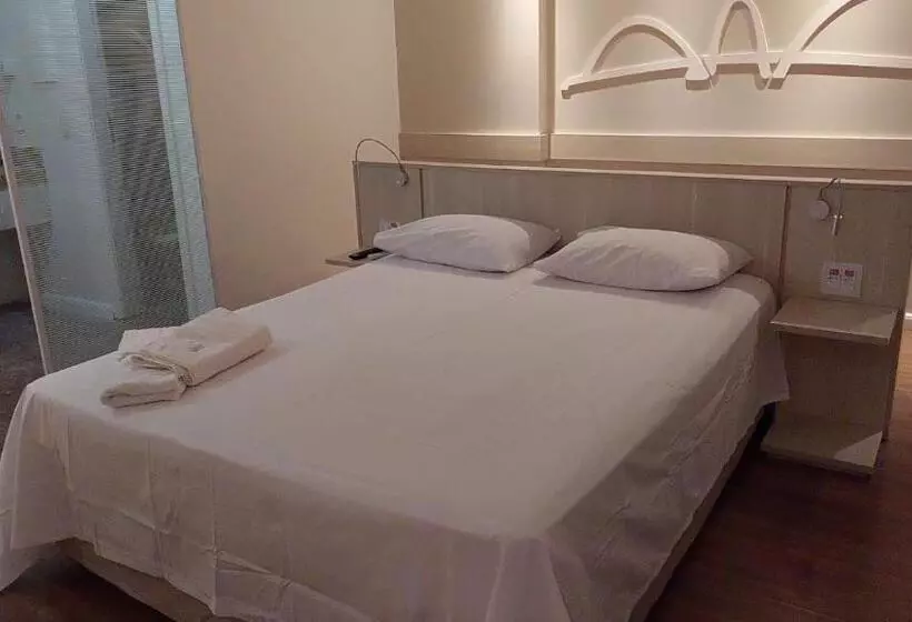 Mercure Flat Particular