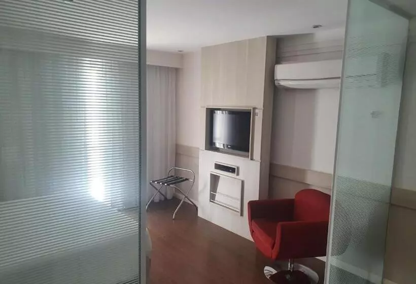 Mercure Flat Particular