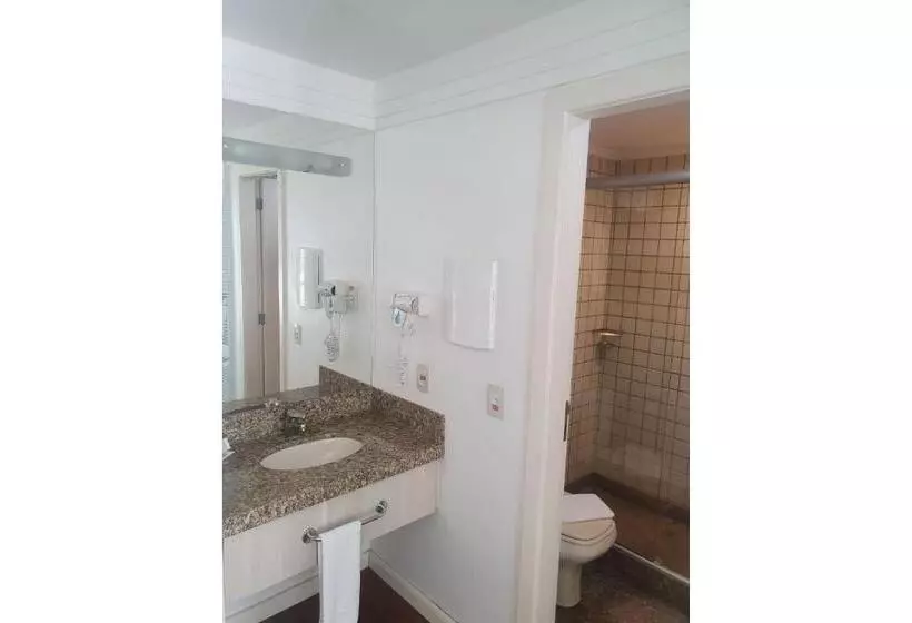 Mercure Flat Particular